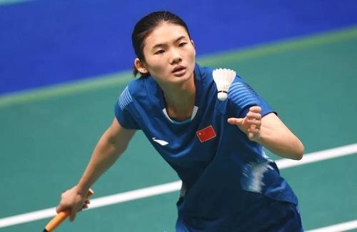 干净利落的 干净利落的