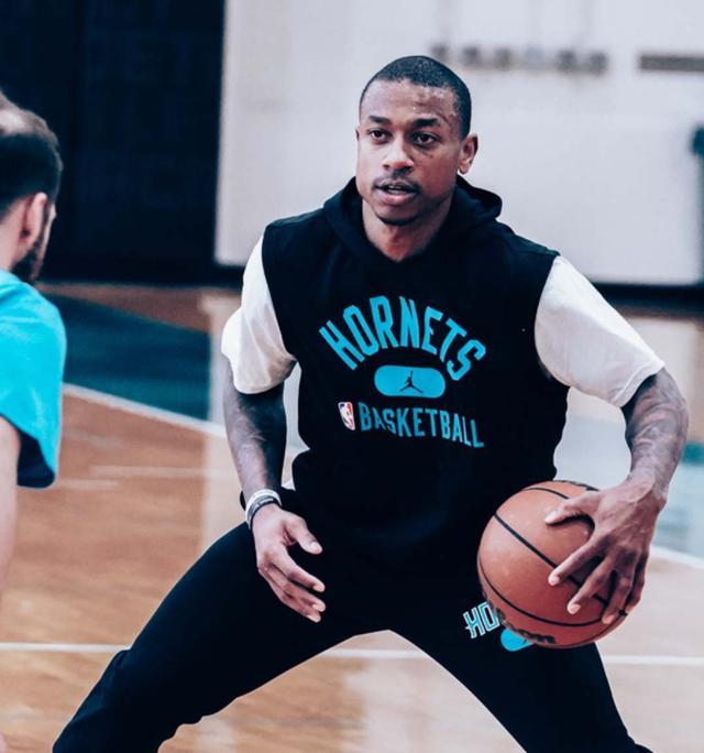 为他们在比 为他们在比