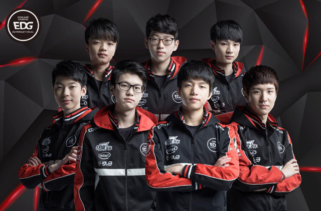 由此形成的 由此形成的